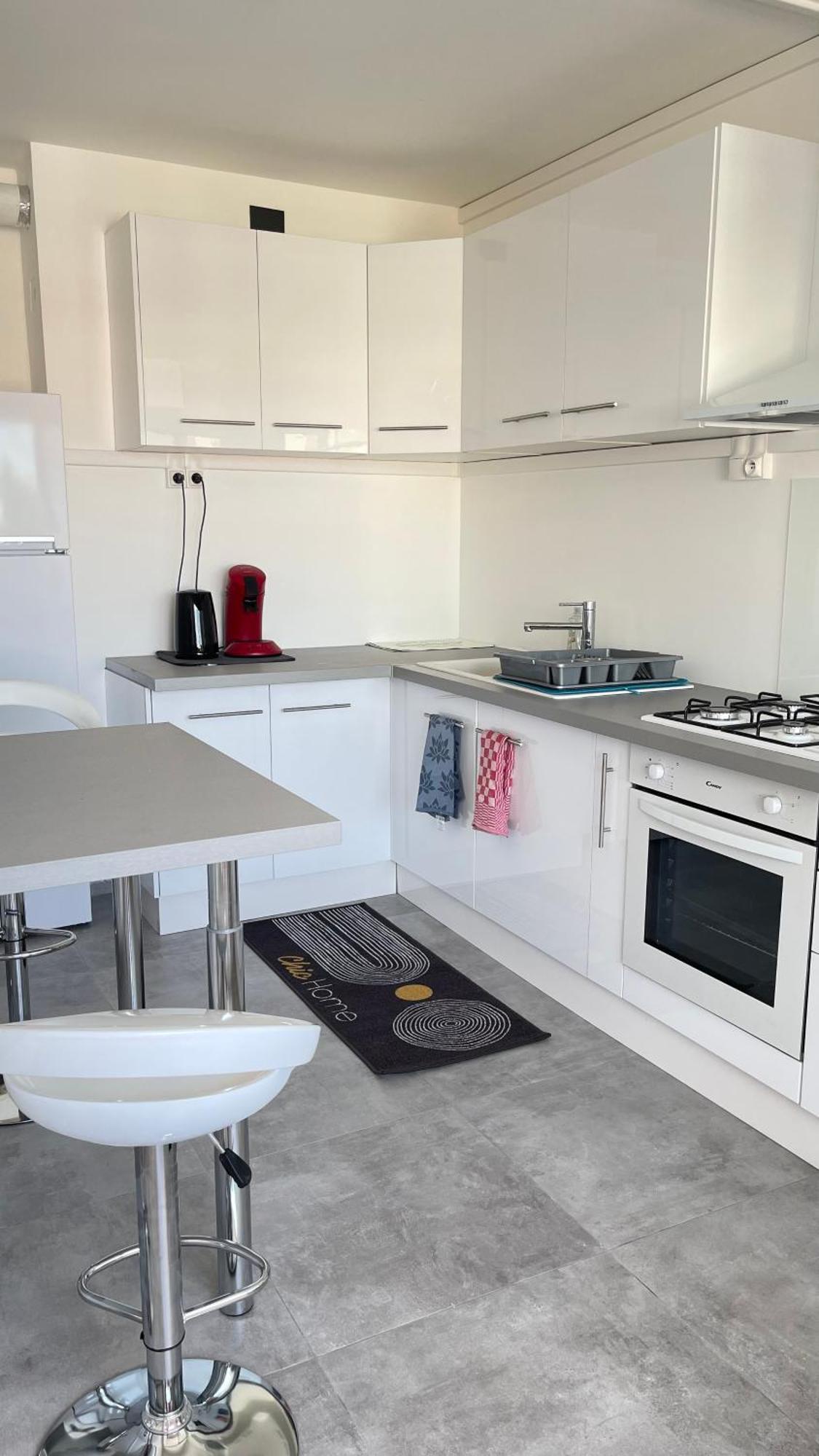 Votre Cocon Parfait A 9 Min D'Eurexpo Et 14 Min Groupama Apartment Saint-Priest  Exterior foto