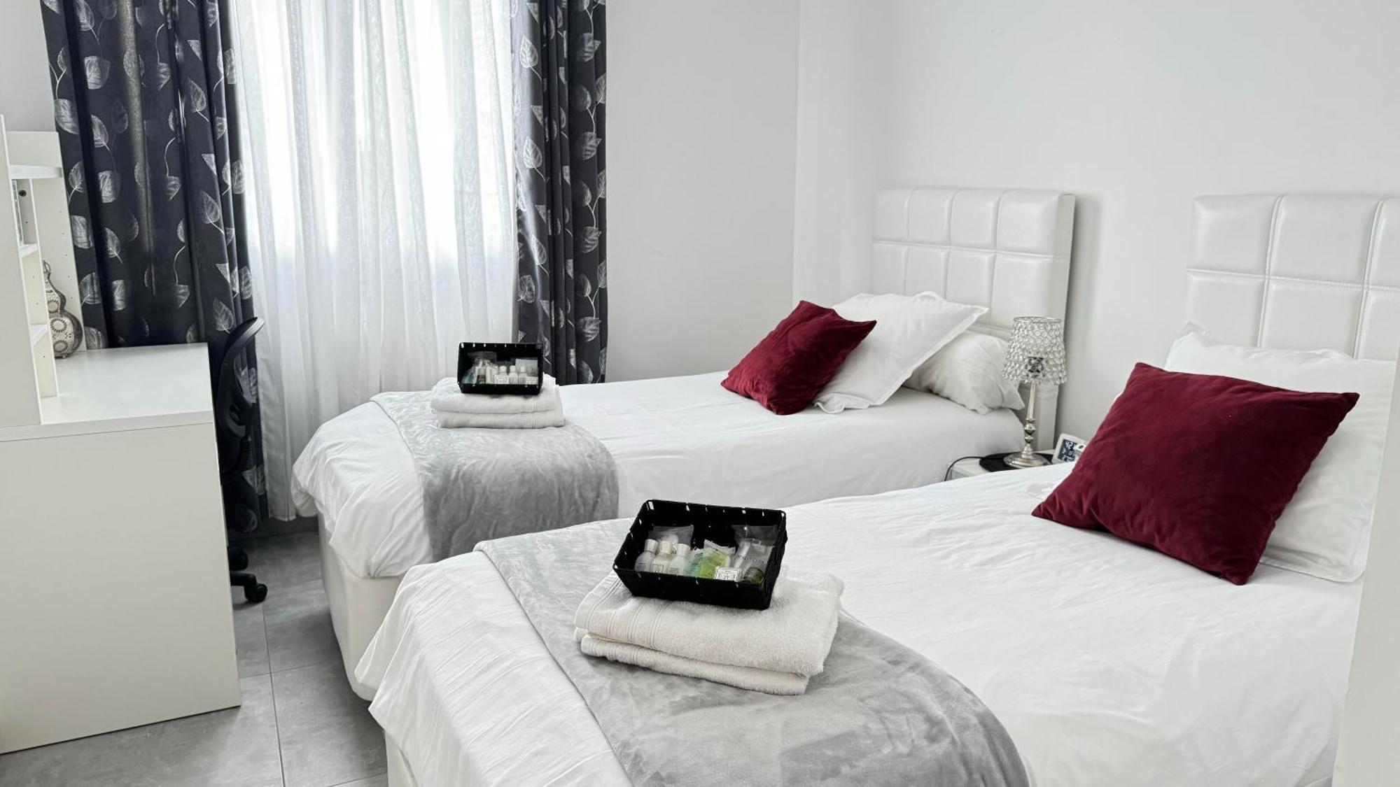 Votre Cocon Parfait A 9 Min D'Eurexpo Et 14 Min Groupama Apartment Saint-Priest  Exterior foto