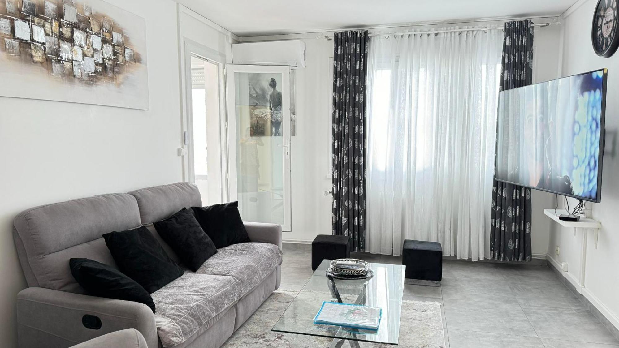 Votre Cocon Parfait A 9 Min D'Eurexpo Et 14 Min Groupama Apartment Saint-Priest  Exterior foto